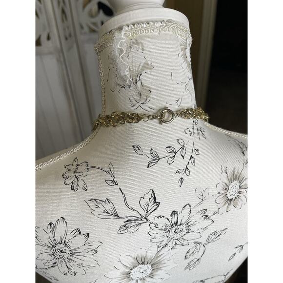 Vintage Multi Chain Chunky Gold Statement Necklace Retro - Picture 3 of 4